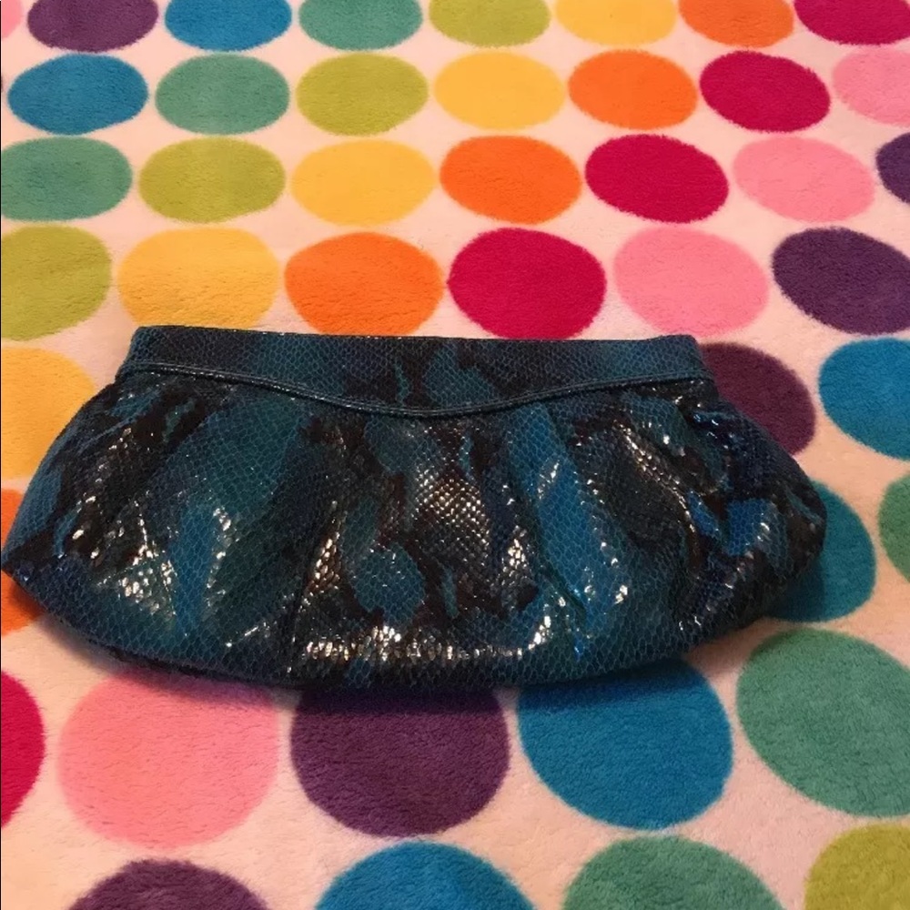 Gianni Bini snakeskin clutch evening purse
